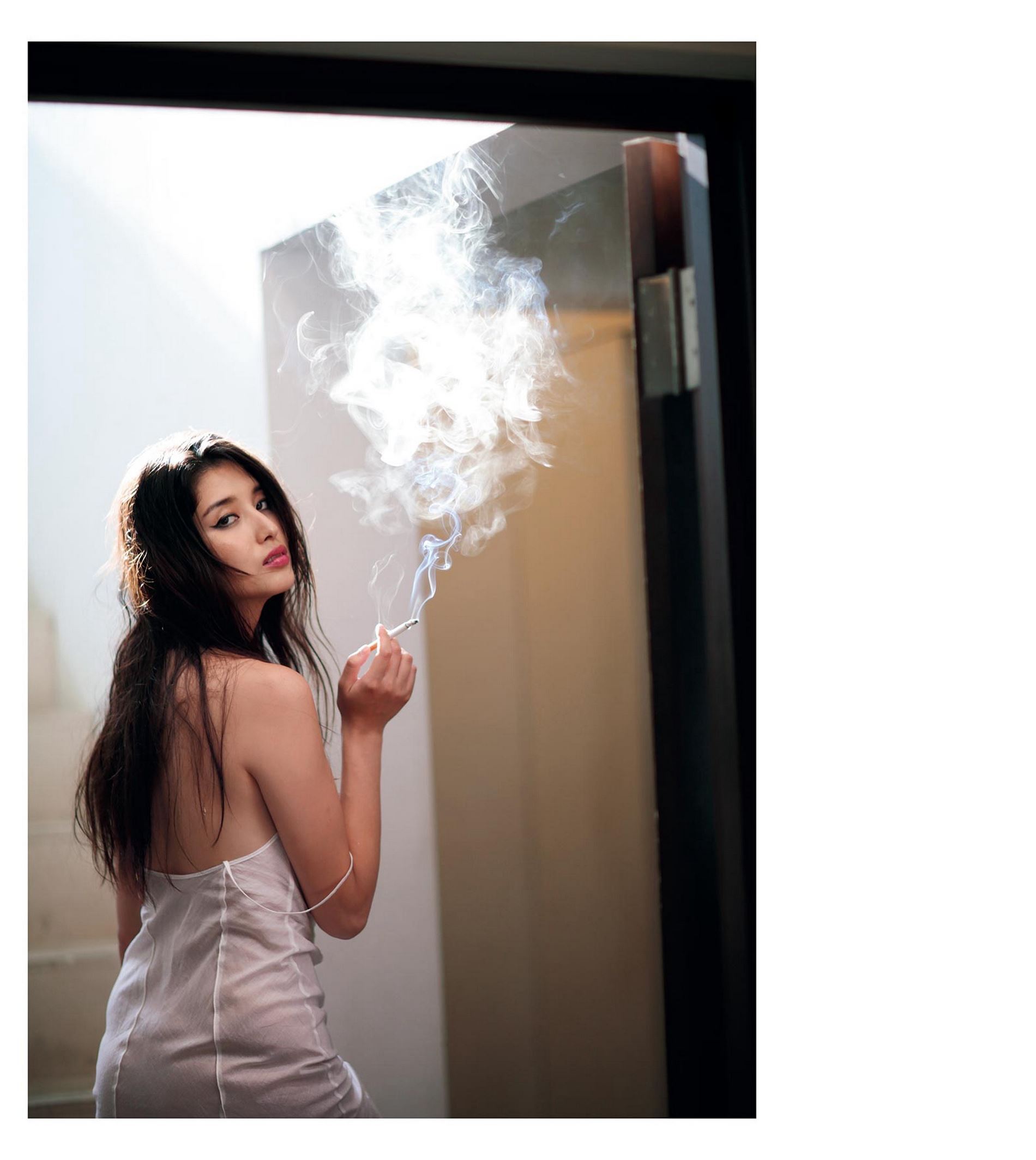 橋本マナミ写真集 『MANAMI BY KISHIN』(2014.12.08)